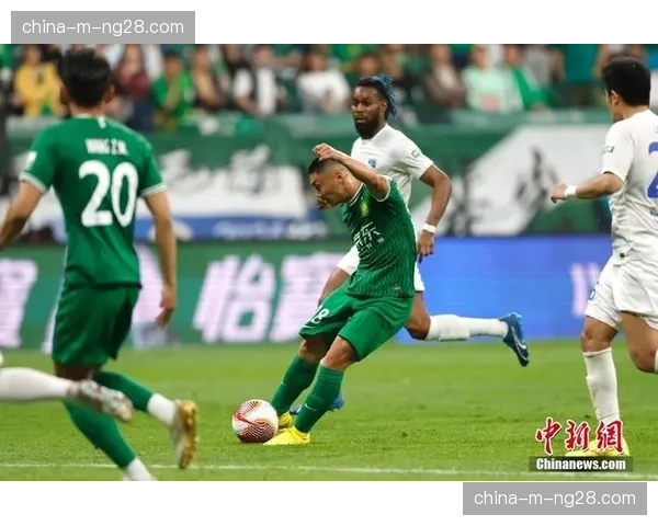 终场：北京国安2-1绝杀南通支云，法比奥补时头球制胜。