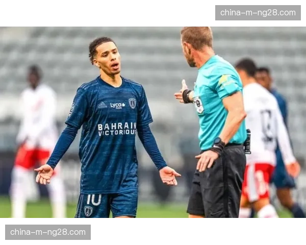 法国职业足球联盟讨论新规，拟从下赛季起增加比赛日大名单替补人数